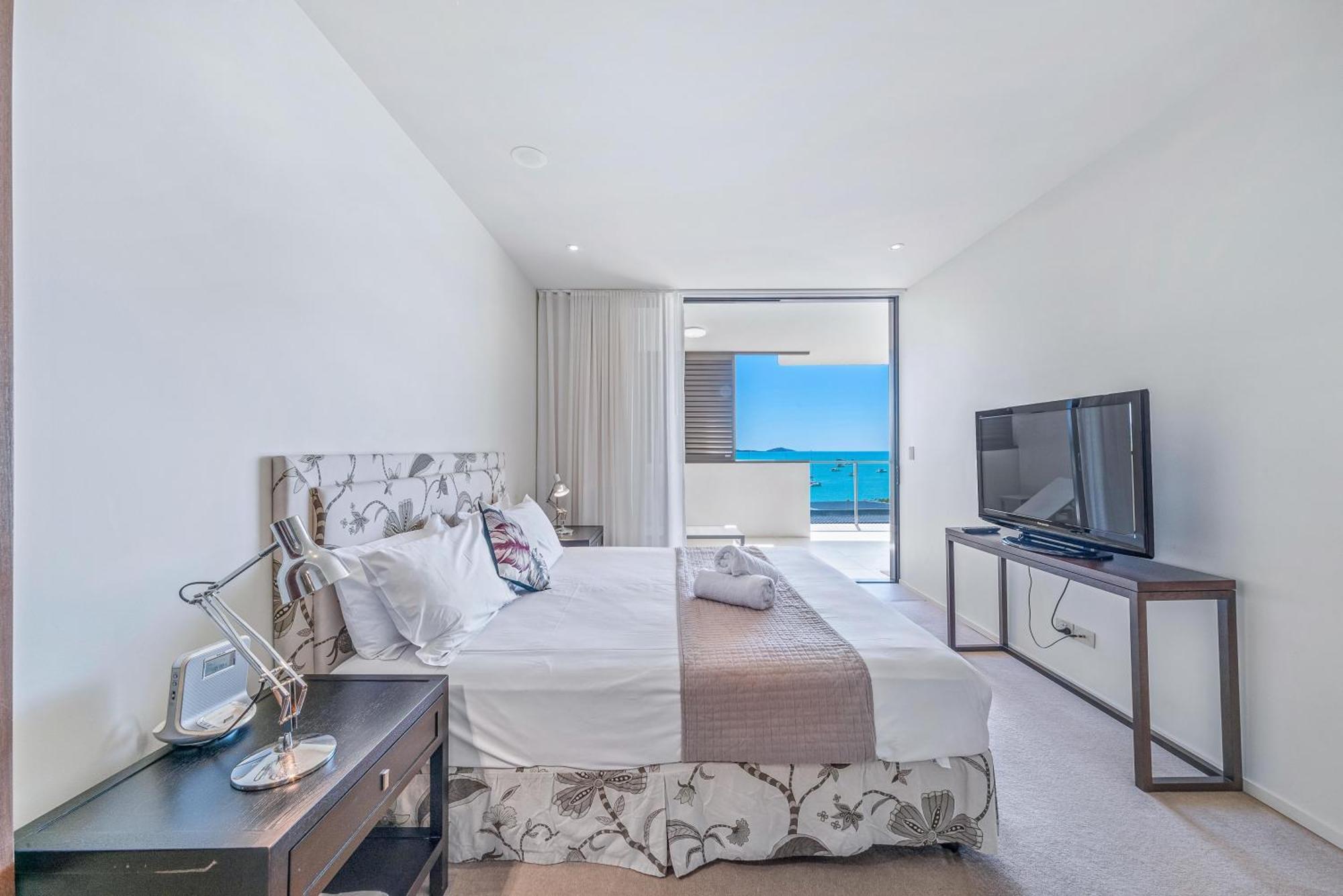 Executive On Whisper Bay - Cannonvale Airlie Beach Exterior foto